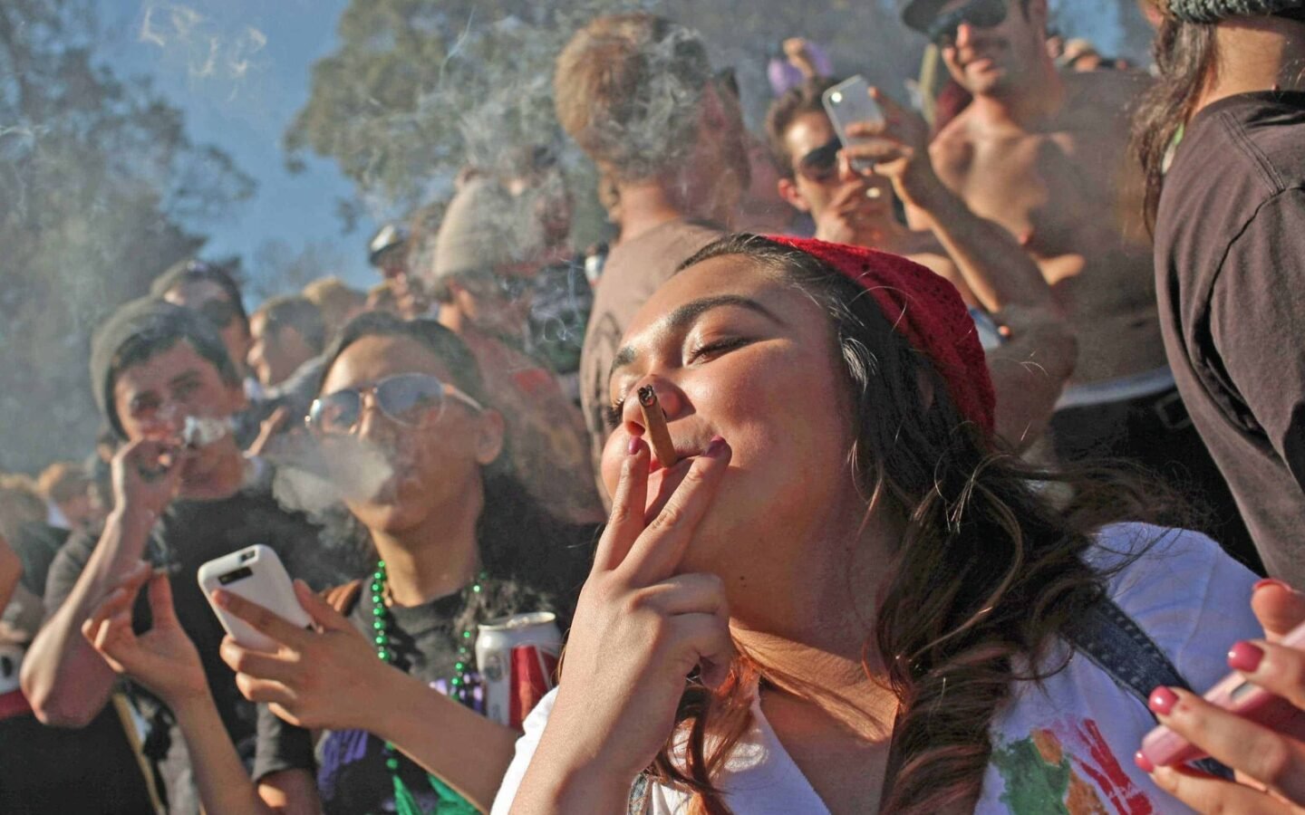 קנאביס ונוער – מסתבר שהשד לא נורא, גם לנוער