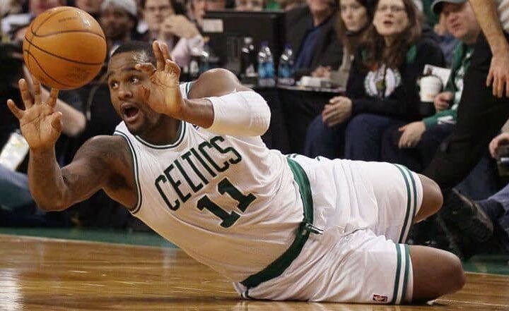 שחקן NBA לשעבר נעצר בחשד לסחר – “מנסים למנוע מאדם שחור להצליח”